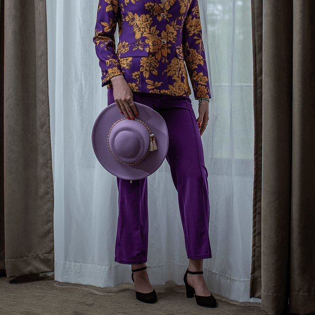 Costume en jacquard floral