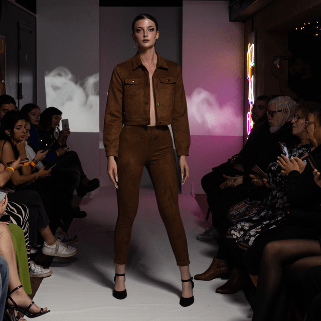 ENSEMBLE VESTE & PANTALON EN VELOURS 