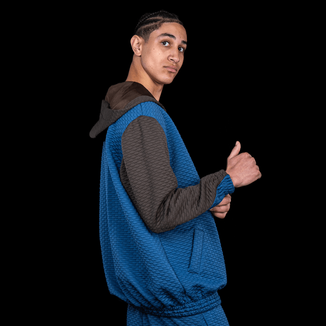 SWEAT À CAPUCHE 