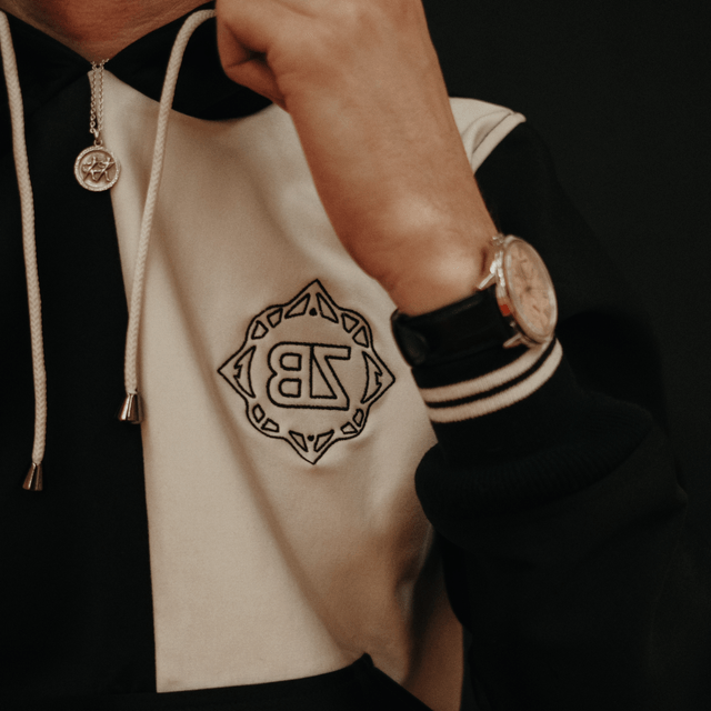 SWEAT À CAPUCHE ET PANTALON DE JOGGING BICOLORE