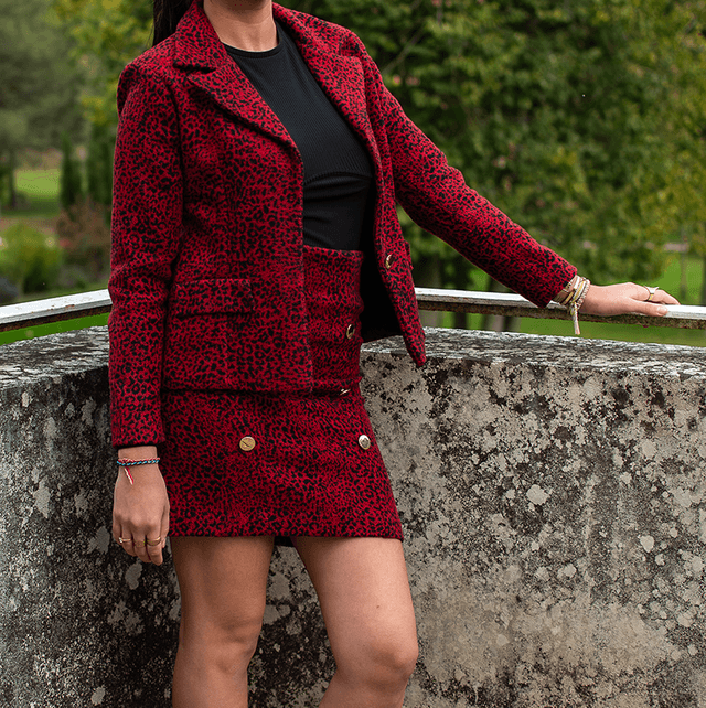 Veste et mini jupe en laine 