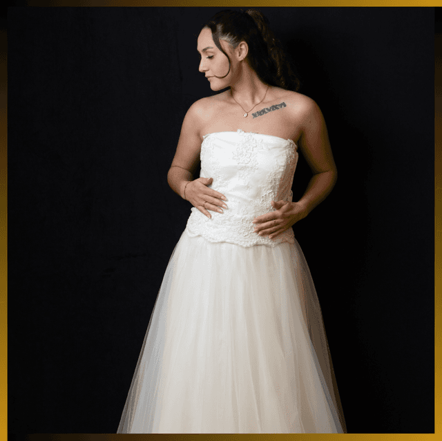 Robe de mariée princesse avec motif floral